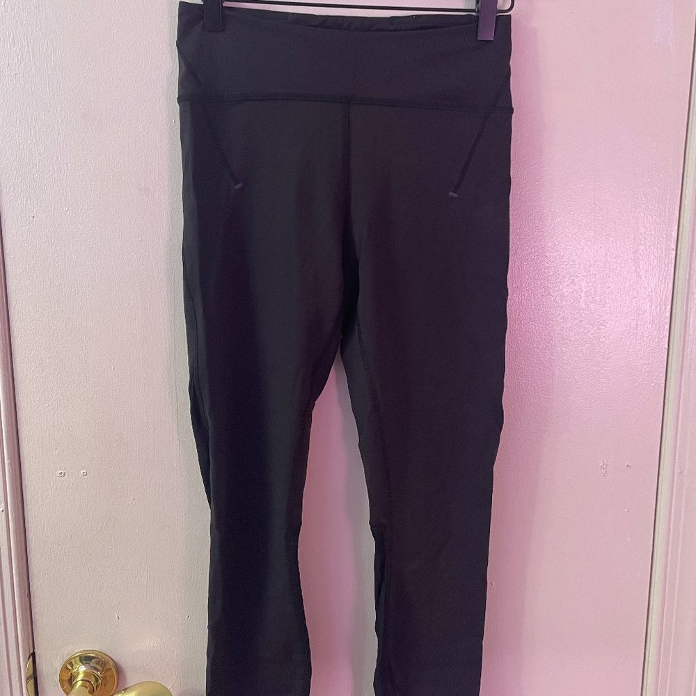 Lululemon Everlux and Mesh High Rise Crop 23"